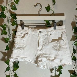 Marshalls/ Tj maxx white denim shorts